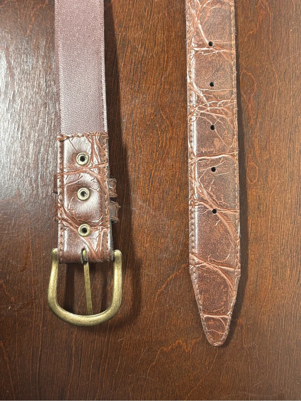 Source Unknown Brown Croc Embossed Men's Belt with Brass Buckle